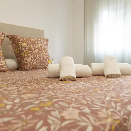 Acogedor Piso Cerca Del Centro Ideal Parejas *