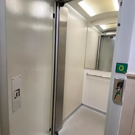 Acogedor Piso Cerca Del Centro Ideal Parejas *