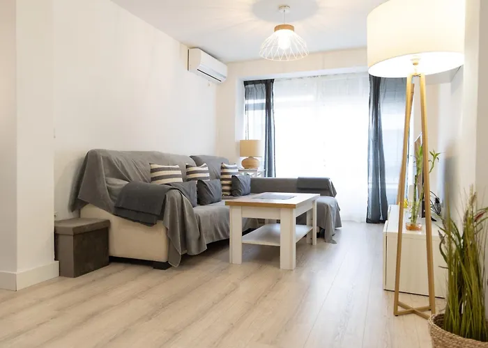 Acogedor Piso Cerca Del Centro Ideal Parejas *