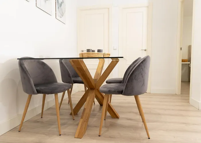 Апартаменты Acogedor Piso Cerca Del Centro Ideal Parejas *